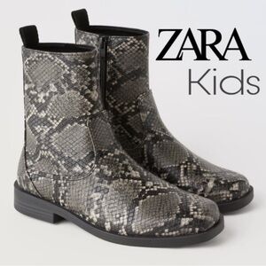ZARA  Collection Kids Snake Print Ankle Boots - Black and Gray